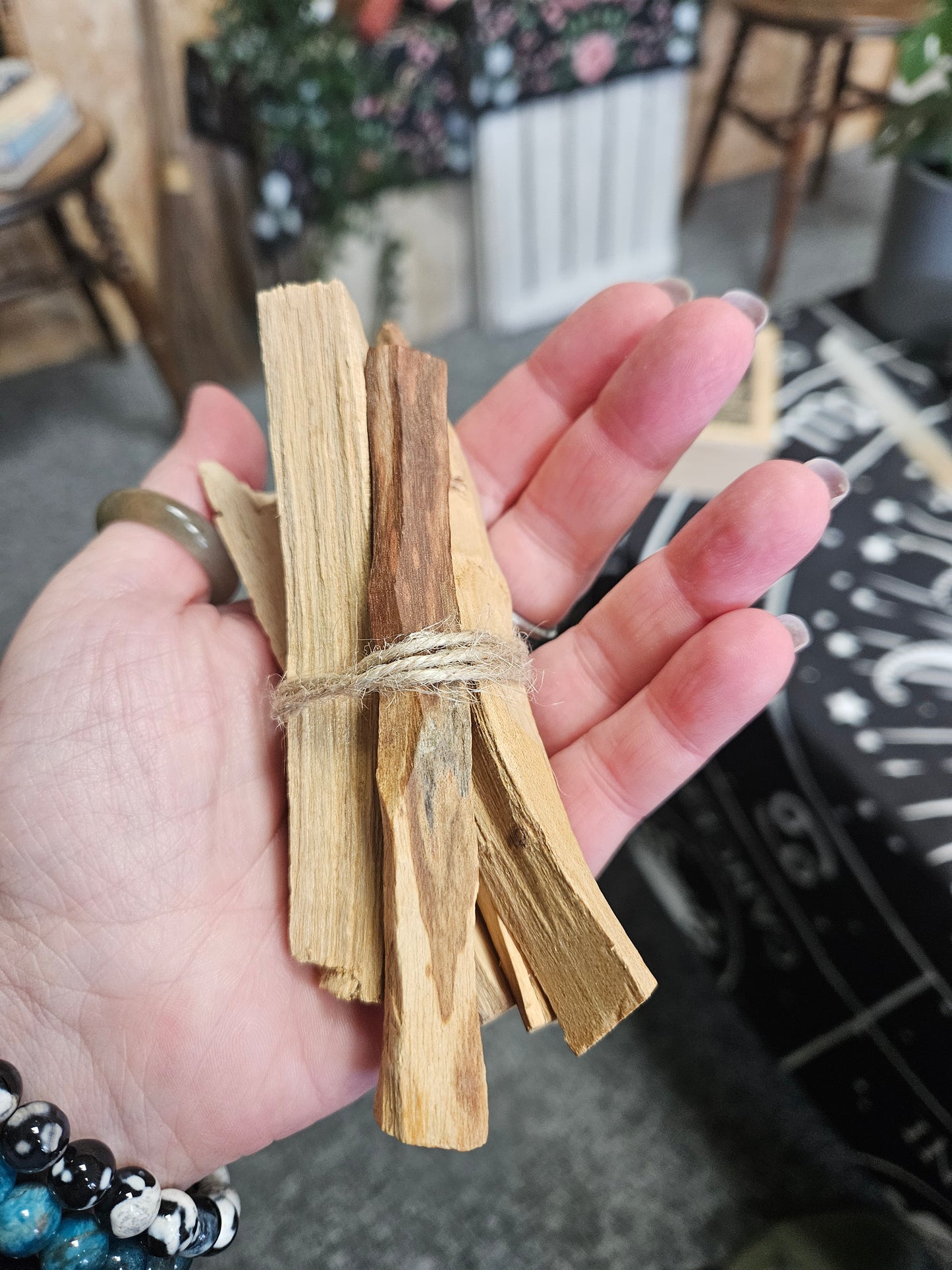 Palo Santo Bundle (5 sticks)