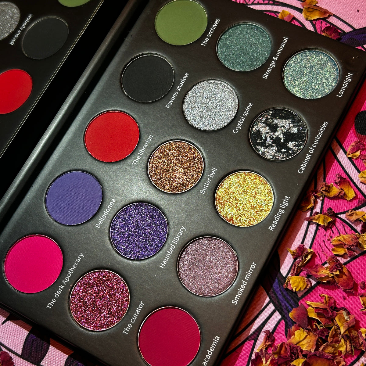 The Wicklow Witch Dark Apothecary Eyes Ritual Palette