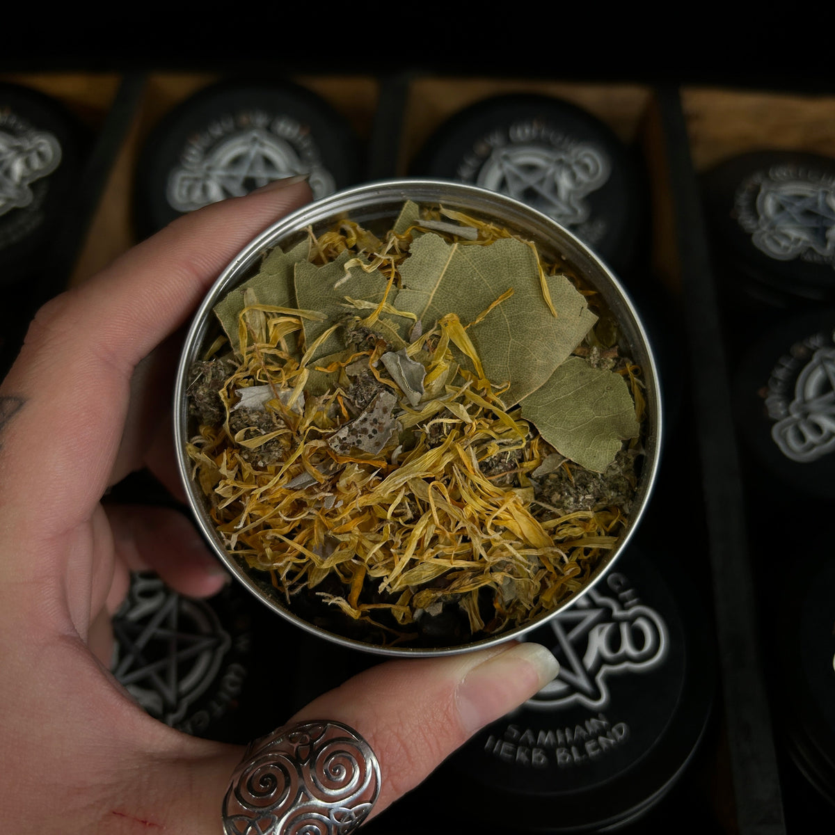 Samhain Herb Blend : Ancestral Offerings